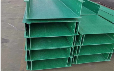 玻璃钢电缆桥架